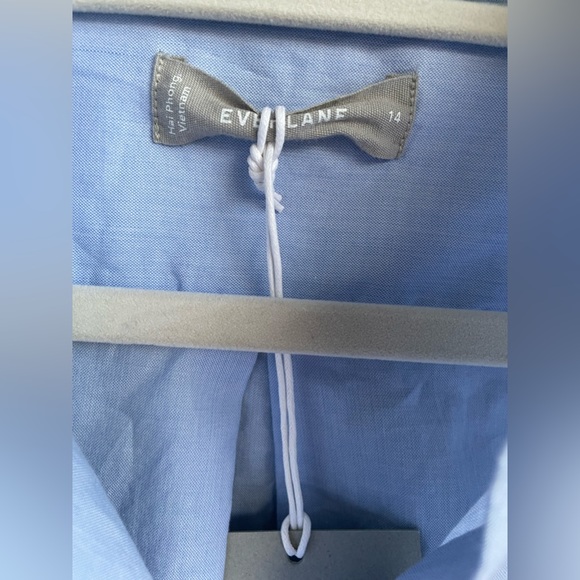 Everlane - The Silky Cotton Relaxed Shirt - Long Sleeve, Lightweight- NWT - 14 - Picture 4 of 10